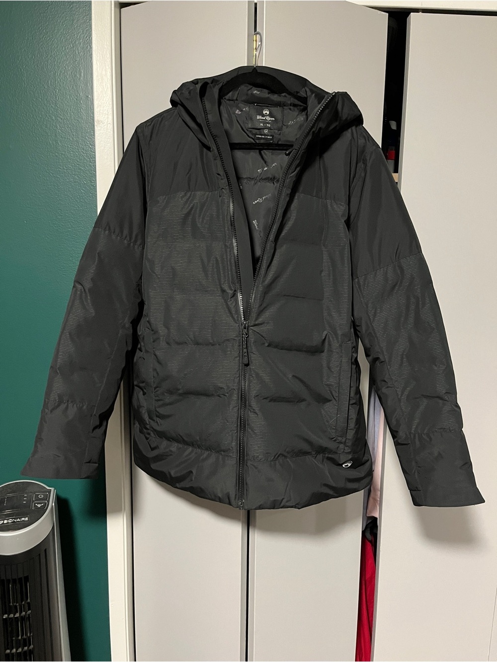 Women's Black Hooded Ski Jacket - Lightweight Insulated Winter Coat
